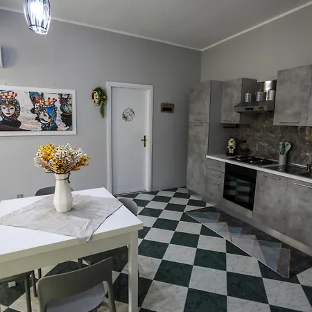 Medea Panoramic Apartament Palermo